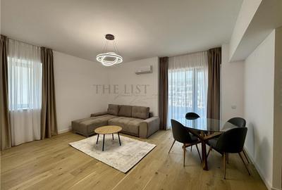 Apartament cu 3 camere semidecomandat, mobilat în Pipera