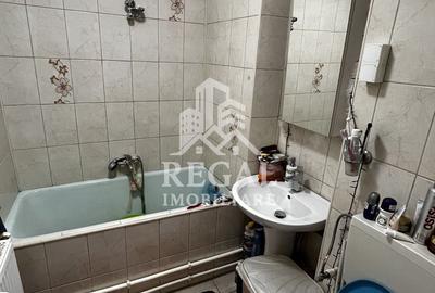 Garsonieră de vânzare în exclusivitate – Vizavi de Sanitas, Bloc G1 - 6