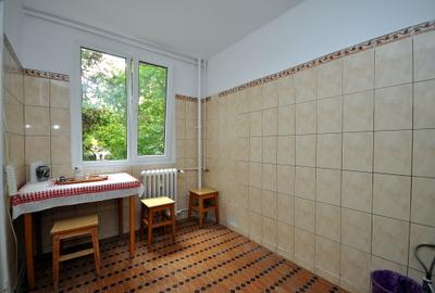 Apartament 3 camere decomandat Drumul Taberei 5 min metrou, comision 0 - 3