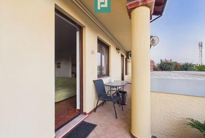 Apartament la casa, zona Gai - 12