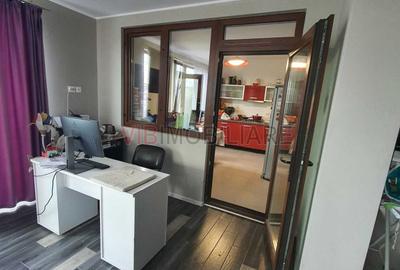 Casă cu 10 camere în Mamaia-Sat