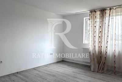 Casă individuală cu 3 camere în Stracoș