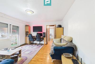 Apartament cu 3 camere semidecomandat, mobilat în Micălaca