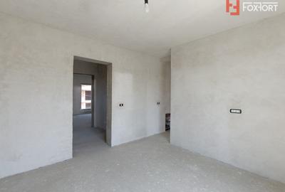 Duplex de vanzare cu 4 camere si teren de 290 mp - Giroc - 8