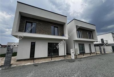 Duplex cu 4 camere în Șelimbăr