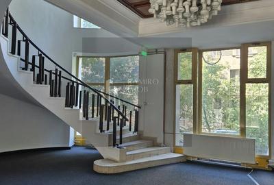 Spațiu comercial și birouri- 625 mp  | Piața Unirii | Bd. Unirii - 1