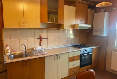 Apartament cu 3 camere mobilat si utilat, zona semicentrala - 12