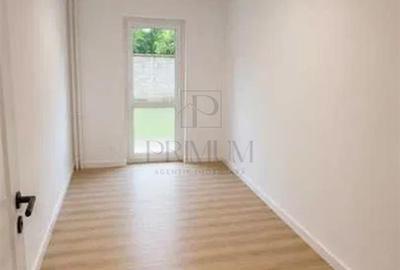 Apartament cu 3 camere semidecomandat în Șagului