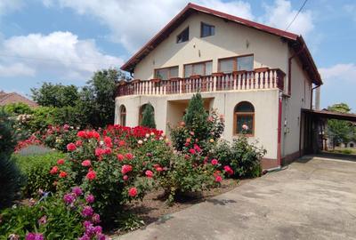 Vânzare casă 5 camere, cu teren de 1320 mp, în comuna Curcani - jud. Călărași - 1