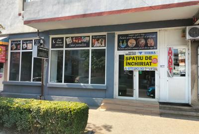 Spațiu comercial 68 mp, vitrină 10 m - bd. Dacia, Mioveni - 1