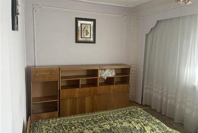 Apartament 3 camere , zona supermarket Lidl (fosta Autogara)et 1 din 3 , 81 mp , - 11