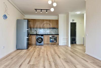 Apartament cu 2 camere semidecomandat, mobilat în Florești