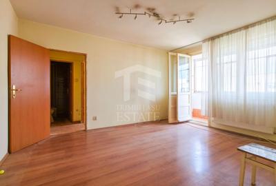 Apartament cu 3 camere semidecomandat în Drumul Taberei
