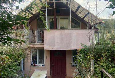 Casă Individuală cu 7 camere, 198,42 mp, zona Hasdeu - 1