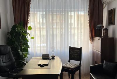 Apartament cu 2 camere semidecomandat, mobilat în Națiunile Unite