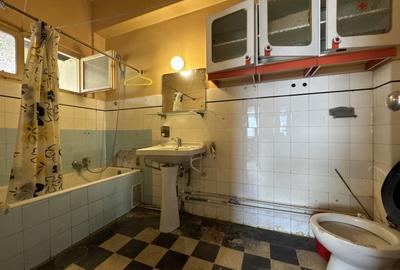 De vanzare- Vila interbelica 330mp utili + Garaj - Tokio - Capitale - 20