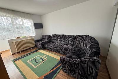 Apartament cu 2 camere decomandat, mobilat în Hipodrom 3