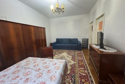 Garsonieră nedecomandată, mobilată în Cișmigiu