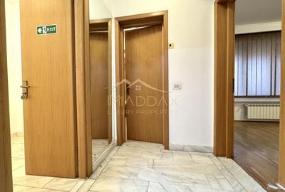 Vila centrala cu 13 camere *460mpu* + garaj // Dorobanți - 31