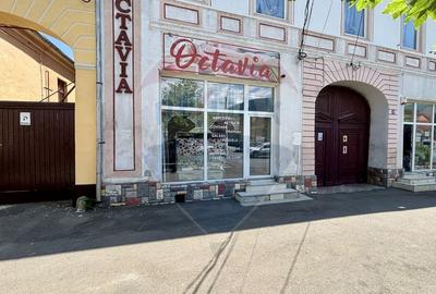 Spațiu comercial stradal de închiriat, Codlea - 1