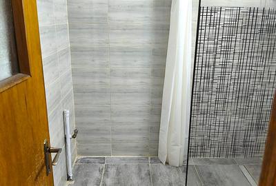 Apartament 3 camere | Decomandat| 3 minute Metrou Muncii | Calea Călărașilor - 15