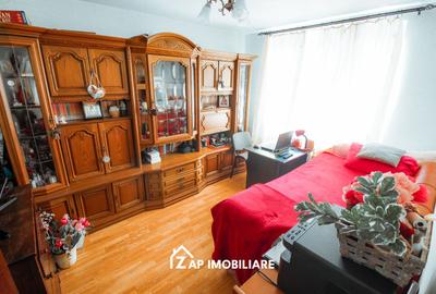 Unirii - Casa 170 mp - 5 camere - 900 mp teren - garaj - 9