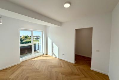 Apartament cu 3 camere în Băneasa