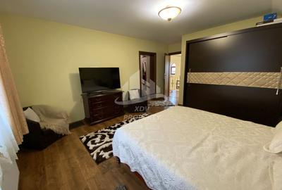 Vila  Frumoasa , individuala ,Sibiu ,7 camere , 5 Bai , mobilata ,utilata - 45