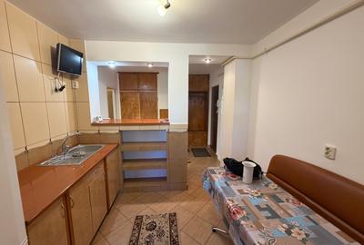 Apartament 3 camere,zona E3,etaj 3 - 12
