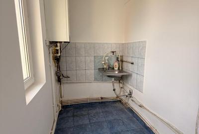 Vanzare apartament central luminos, ideal ptr persoane singure sau cuplu - 14