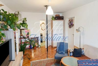 Apartament cu 3 camere decomandat în Gheorgheni