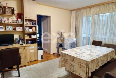Apartament 3 camere de vanzare | Astra | Etaj 2/4 | Loc de parcare - 1