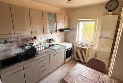 Apartament 3 camere, 66 mp, garaj, 2 balcoane, zona Garii,Dâmbul Rotund - 1