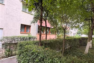 Oferta! Apartament  gata de mutat, 3 camere, decomandat, etaj 3/4, str Sitarului - 17