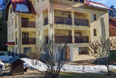 Casa, 14 camere, investitie Aparthotel, Predeal - 1