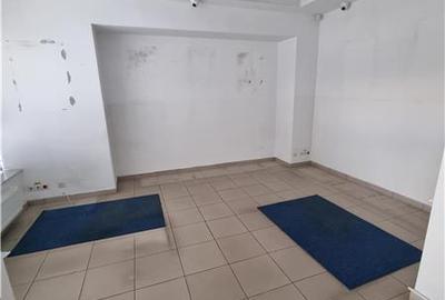 Spatiu comercial central  fost Sediu Banca Alphabank - 10