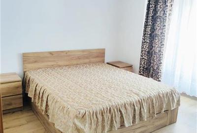 Apartament cu 2 camere decomandat în Centrul Civic