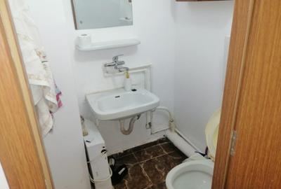 3 camere, mobilat și utilat - 31