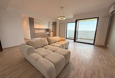 Apartament cu 3 camere, mobilat în Băneasa