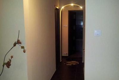 Sudului | 3 camere | Decomandat | Centrala | Metrou | 2 bai | 2 dressing-uri - 8
