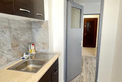 Garsoniera Vitan, 10 minute de metrou, stradal, mobilată modern, curată, libera - 14