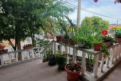 TECHIRGHIOL, CENTRAL, VILA  D+P+1, DESCHIDERE PE COLT, 5 CAMERE, 5 BAI - 10