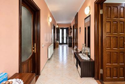 Vilă D+P+M de vânzare Bucium Iași – 186 mp utili, garaj, 2 bucătării, teren 300 mp – 176.000 € - 7
