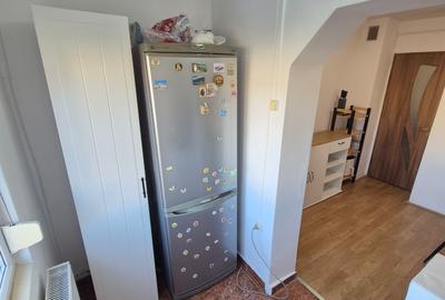 3 Cam--Girocului--3 Min de Spital Jududetean-Mobilat--Utilat-Centrala-400 Euro! - 10