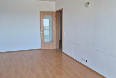 PROPRIETAR inchiriez 2 camere GHICA PLAZA - 2