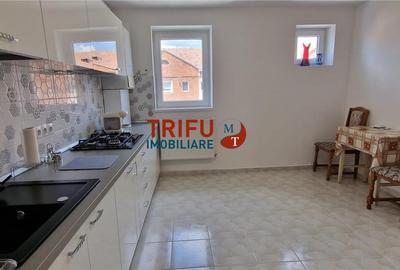 Apartament cu 2 camere decomandat, mobilat în Cetate
