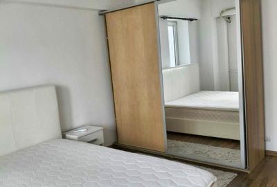 APARTAMENT 4/9 70 MP MONOLIT VEDERE SUPERBA DAMBOVITA SI BIBLIOTECA  MOBILAT - 4