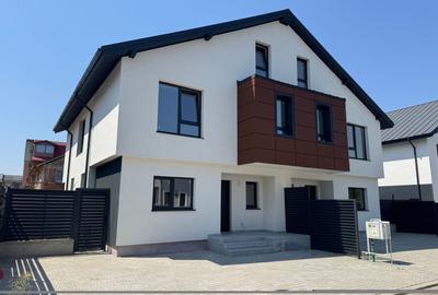 Casă individuală cu 5 camere în Central