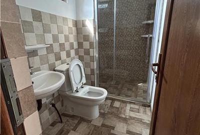 Proprietate 4 camere, 4 bai, teren 555 mp, Eforie Sud - 9
