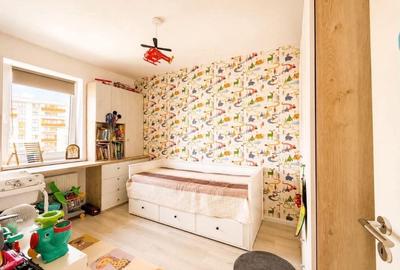 Apartament 3 camere Tractorul -Qualis,mobilat-utilat,parcare,189000 Euro - 2
